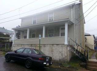 22 W Beech St, Hazleton, PA 18201