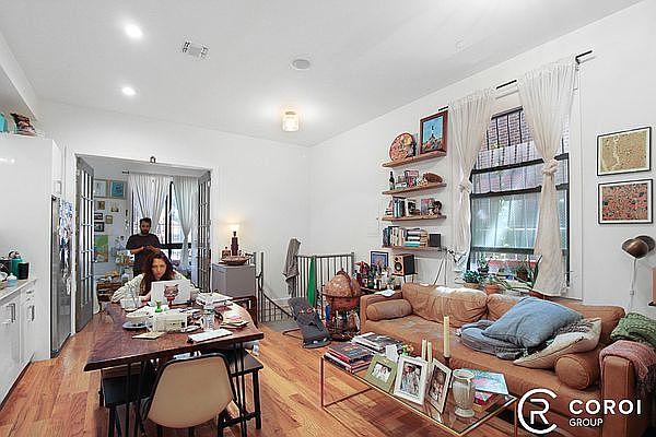 1st image of 86 Chauncey St APT 1