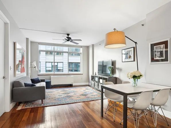 84 Front St APT 4C, Brooklyn, NY 11201