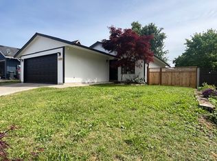 325 Cosmo St, Lafayette, OR 97127