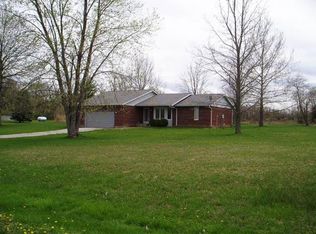 8285 Fair Meadows Dr, Aurora, IN 47001