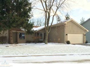 5292 E Bear Lake Dr, East Lansing, MI