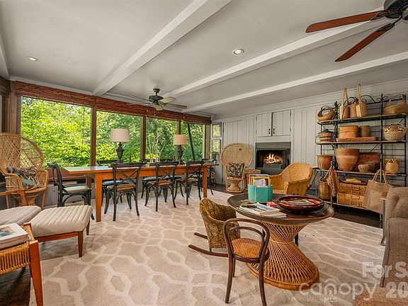 5th image of 484 Sourwood Ridge Rd