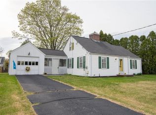29 Westfield Rd, Warwick, RI 02888