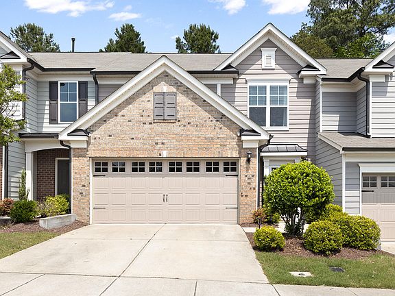 2nd image of 1111 Nightshade Dr