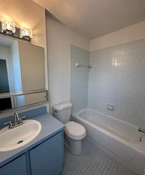12233 SW 52nd St — Photo 7