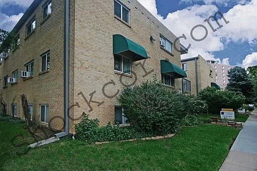 2150 N Franklin St #101 — Photo 5