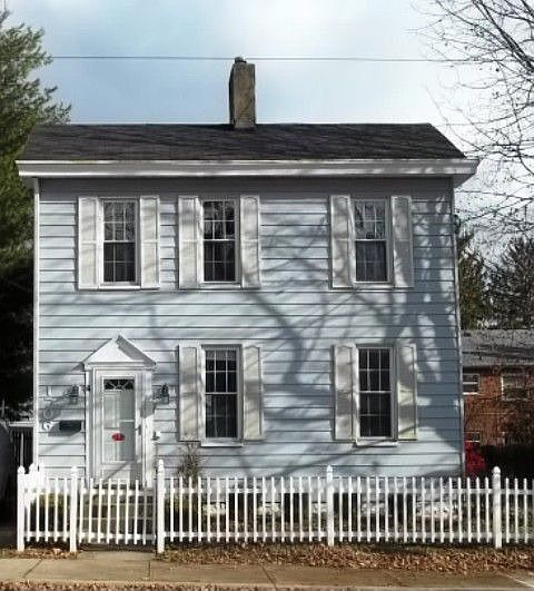 1st image of 1706 Mears Ave