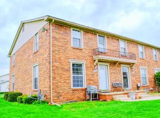 8904 Shawn Dr, Sterling Heights, MI 48312