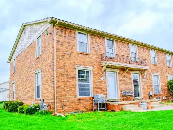 8904 Shawn Dr, Sterling Heights, MI 48312