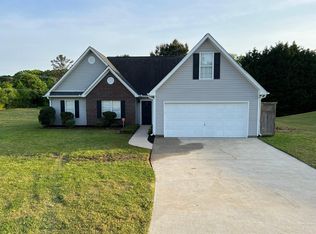 4309 Smith Rd, Loganville, GA 30052