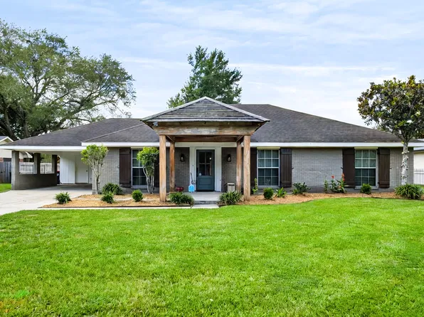 105 Karolwood Dr, Lafayette, LA 70503