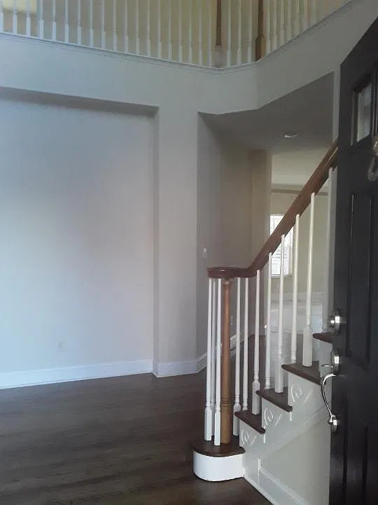 8501 Glade Ct — Photo 4