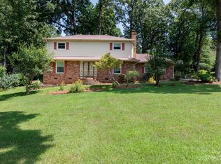 1017 Belmorrow Dr, Charlotte, NC 28214