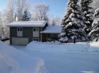 9206 W Parkview Terrace Loop, Eagle River, AK 99577