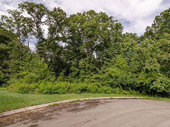 2nd image of 12320 Nee Cee Dr #31