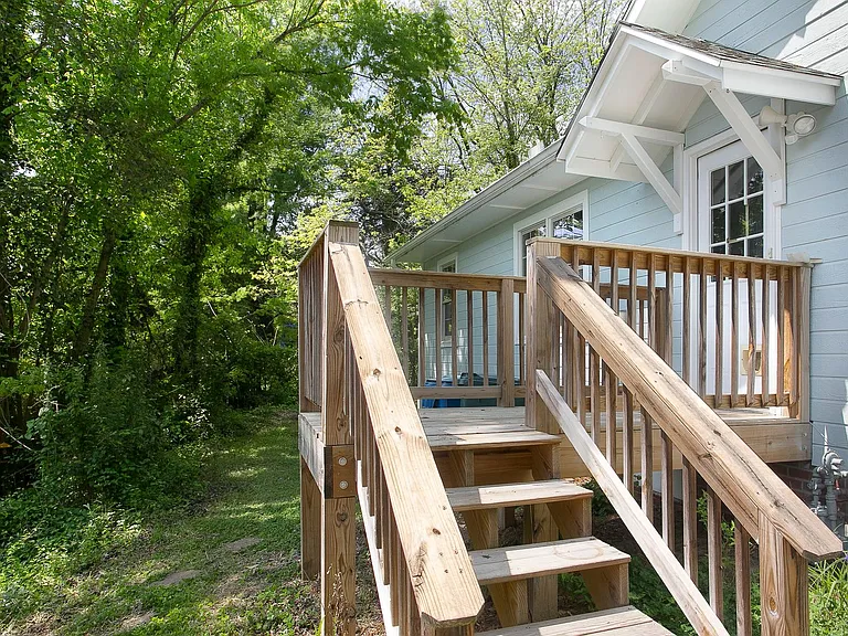 2103 Ward St — Photo 10
