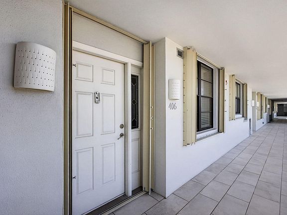 5th image of 840 Ocean Drive #406