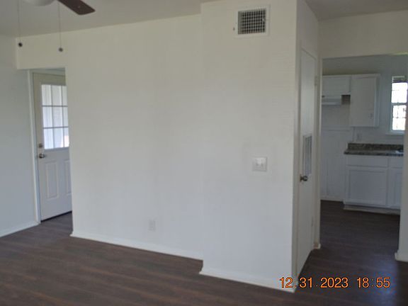 5th image of 4959 Benham Dr