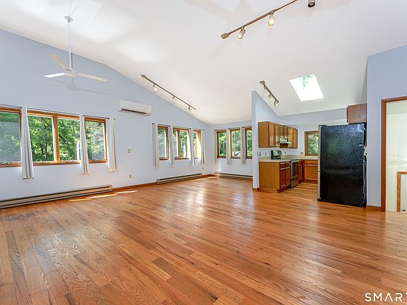 5th image of 45 Wellsford Drive