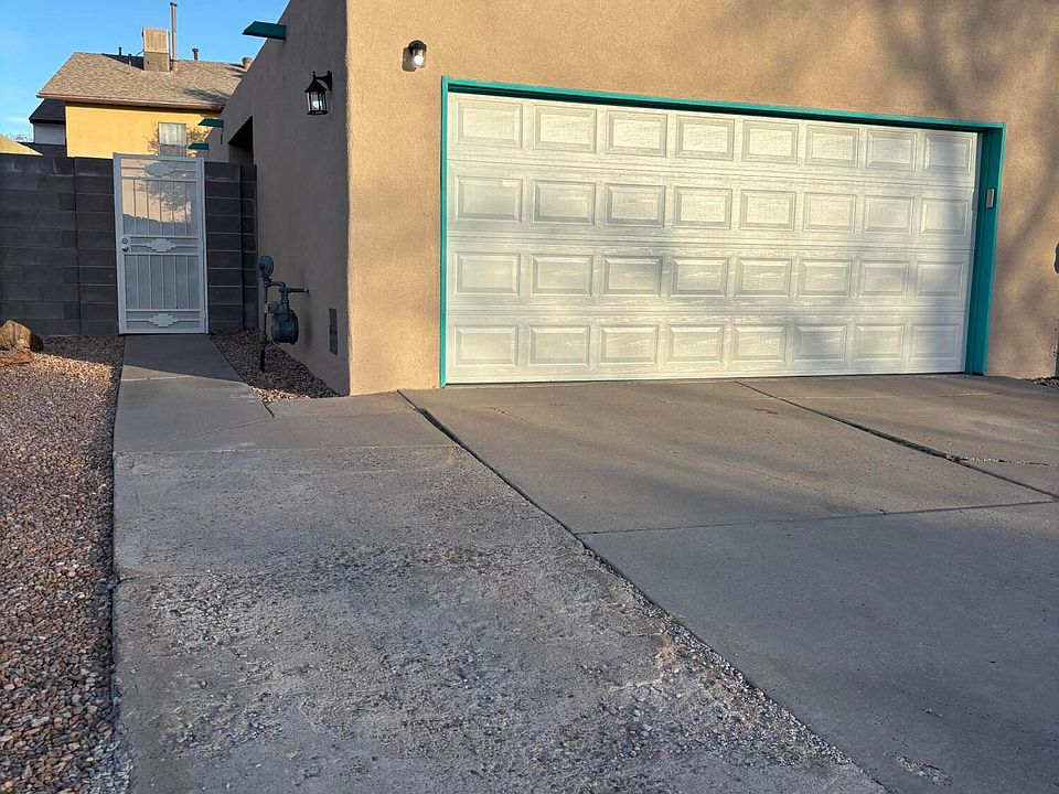 1st image of 508 Western Skies Dr SE