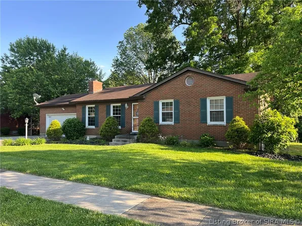 133 Edgemont Drive, New Albany, IN 47150