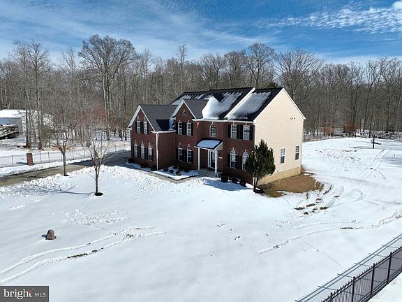 3rd image of 14204 Highlands Ter