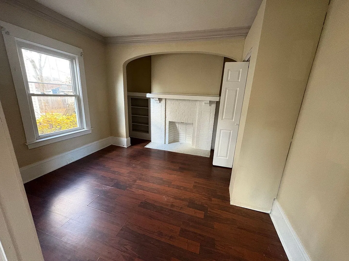 Harvard Ave 14809 — Photo 2