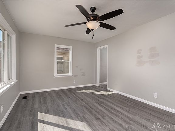 4th image of 345 N Garland Ave
