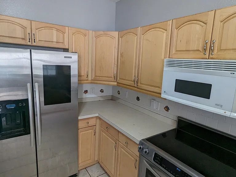 275 Timber Ridge Dr — Photo 8
