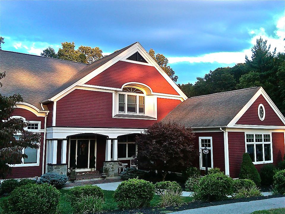 1st image of 35 Aspen Hollow Dr