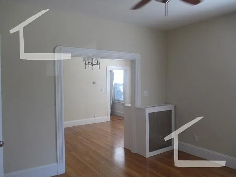 93 Surrey St #1 — Photo 4