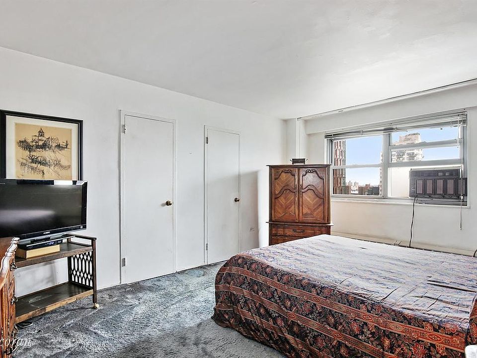 2nd image of 175 Adams St APT 12A