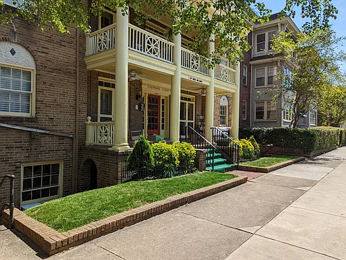 307 N Arthur Ashe Blvd #5 Photo 1