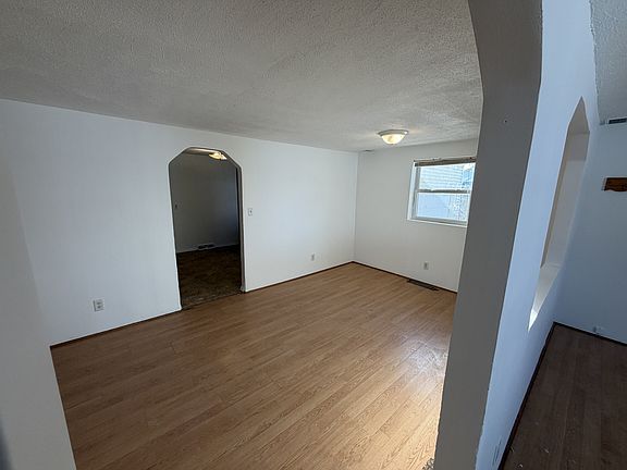 5th image of 4479 E Shore Dr APT 6