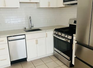 1417 Bellevue Ave, Burlingame, CA 94010