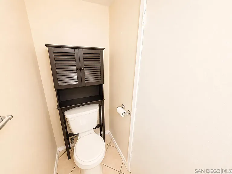 505 Smoketree Gln — Photo 13