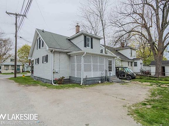 5th image of 1324 11th Ave