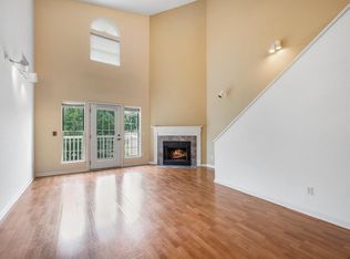 6 Captains Ct UNIT 7, Madison, WI 53719