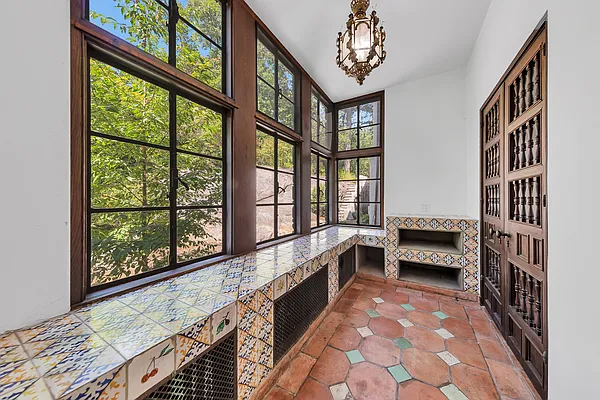 Sold by Argo Residential | media 7