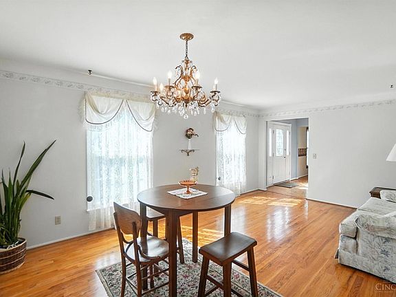 3rd image of 9177 Whitehead Dr