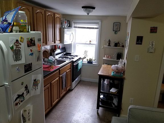 4th image of 1305 S Broad St Floor 4