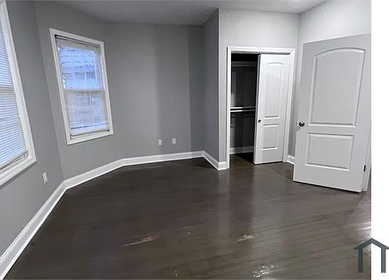 1st image of 49 39th St Floor 1
