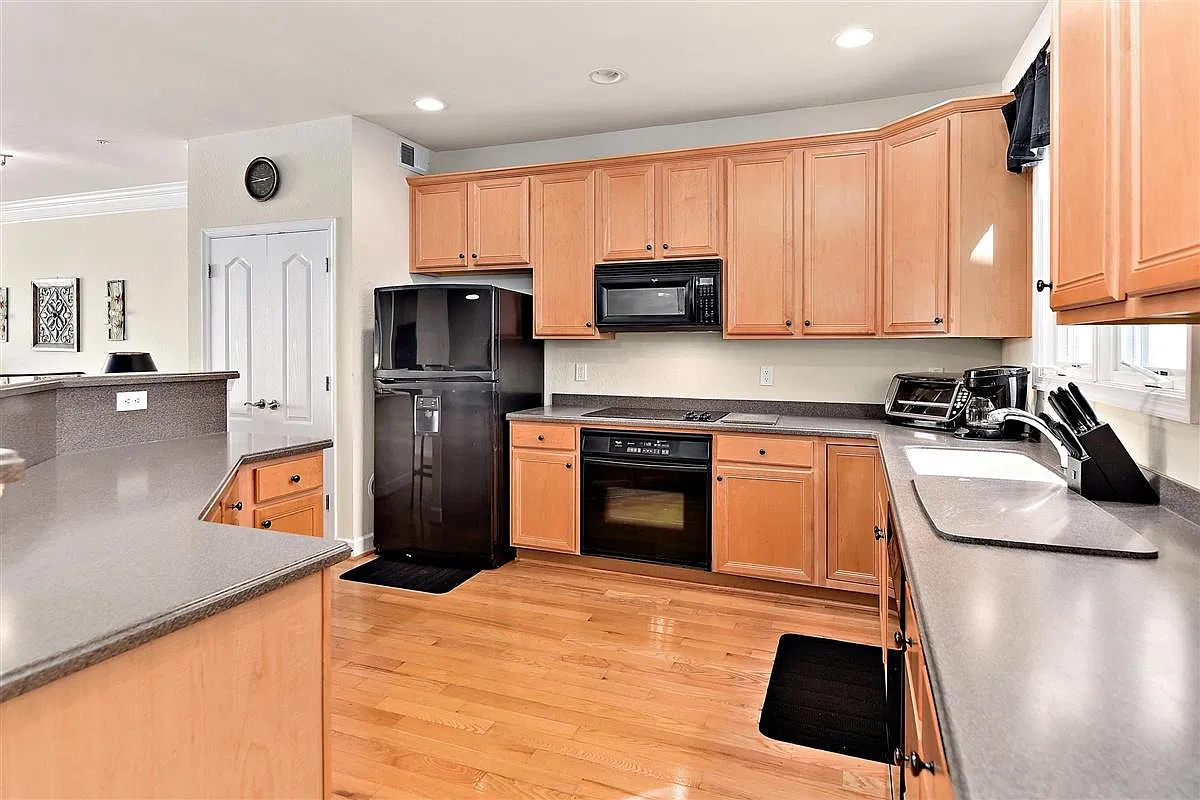 11960 W War Dancer Ln — Photo 4