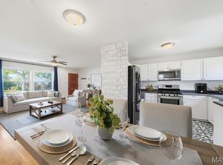 3817 Upton St, Saint Louis, MO 63116