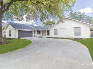 6307 Lakewood Park, Windcrest, TX 78239