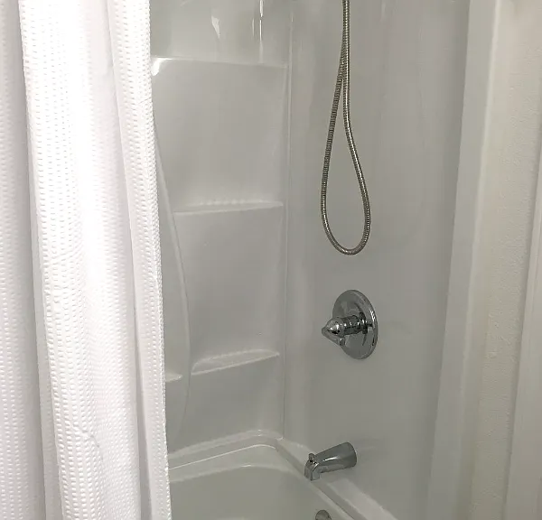 844 Phoenix St NE — Photo 7