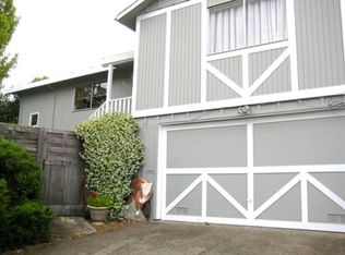 213 Sausalito St, Corte Madera, CA 94925