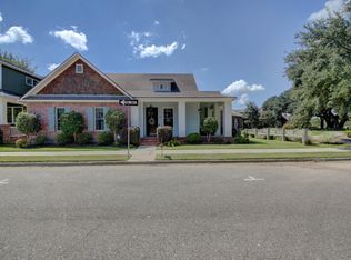 103 Seven Oaks St, Lafayette, LA 70508
