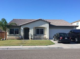 180 Cahuilla Dr, Imperial, CA 92251